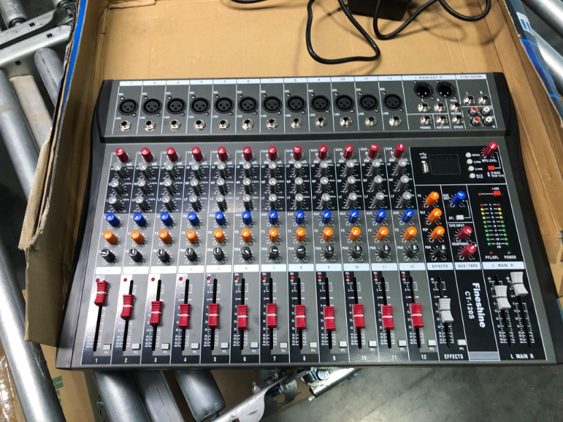 Photo 1 of Fineshine Professional Mixing Console W/ Aux Paths & Effects Processor AM24