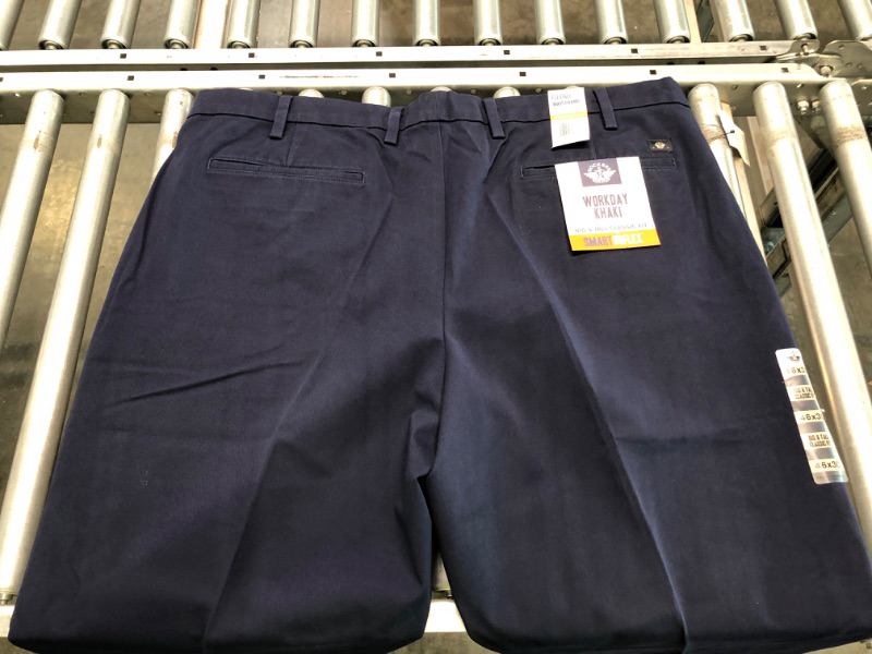 Photo 5 of Dockers Men's Classic Fit Workday Khaki Smart 360 FLEX Pants (Standard and Big & Tall) Big & Tall 46W x 30L Pembroke