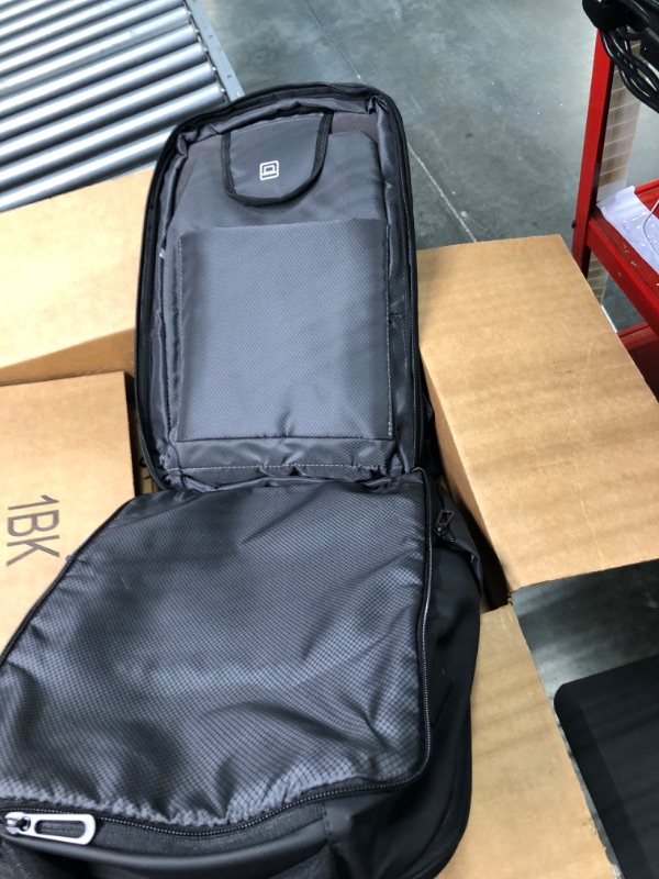 Photo 4 of BANGE New Business Backpack Men’s USB Anti-Theft Computer Bag Big Capacity Laptop Backpack