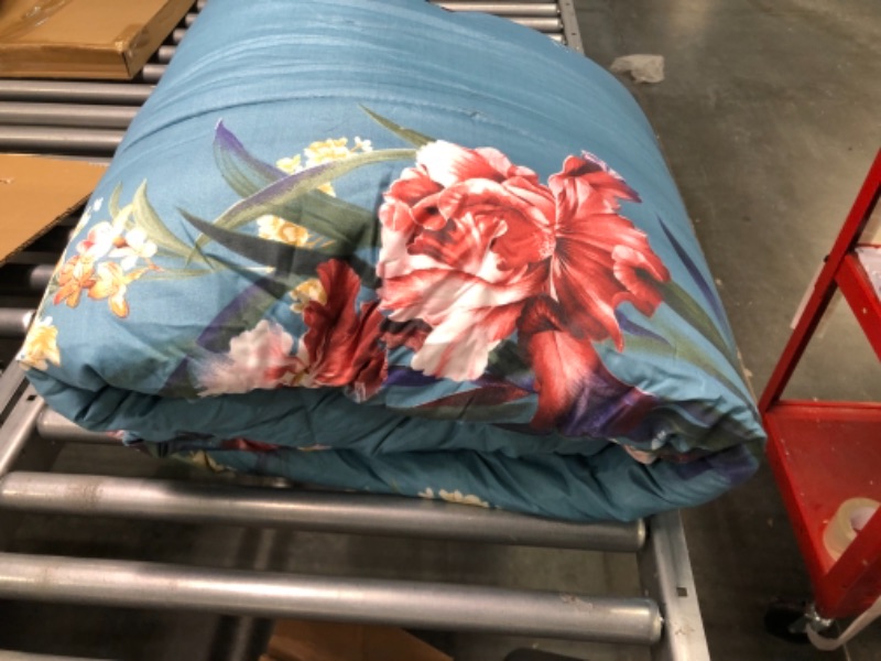 Photo 4 of Shatex Comforters King Size Blue 3 Piece All Season Bedding Botanical Teal Floral Comforter Set King - Ultra Soft 100% Polyester– Floral Cottage Bed with 2 Pillow Shams King/Cal King Floral1