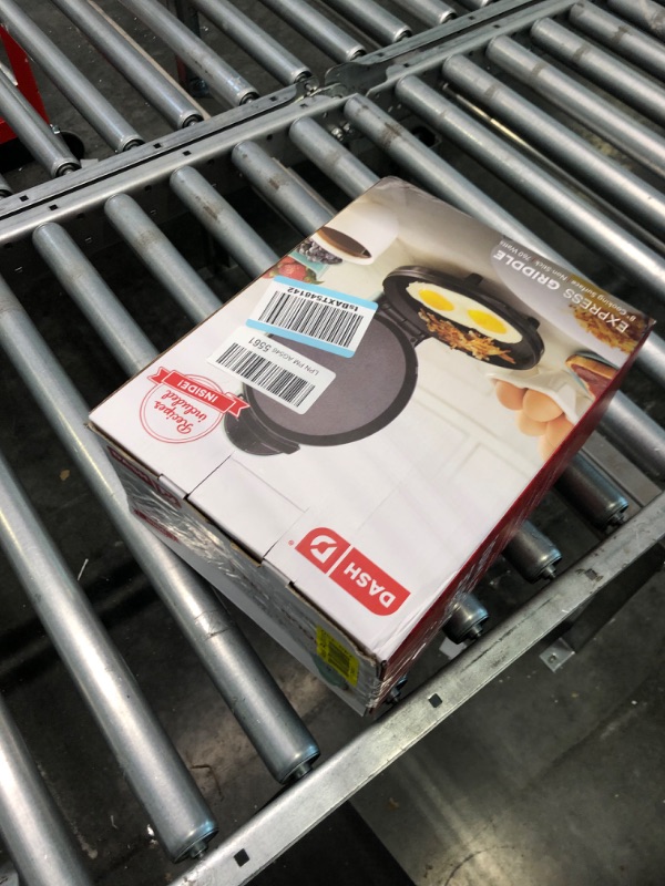 Photo 2 of Dash DMG8100AQ 8" Express Electric Round Griddle for Pancakes,