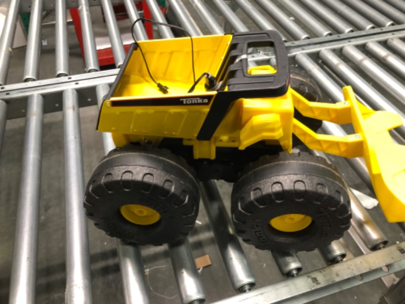 Photo 5 of Tonka Mighty Monster RC Dump Truck - A First-Ever - Made with Real Steel, Variable Speed, Motorized Hauling & Dumping, 360 Degree Stunts - Great Gift for Ages 5+, Frustration Free Packaging --- Couldn't test needs batteries ----
