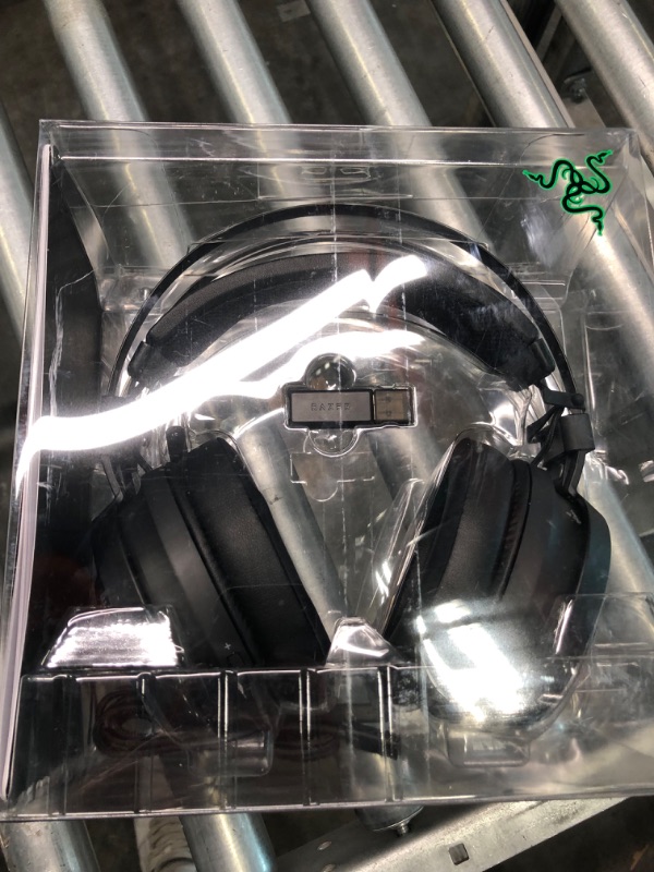 Photo 5 of Razer Nari Essential Wireless 7.1 Surround Sound Gaming Headset + Base Station V2 Chroma Bundle: Classic Black