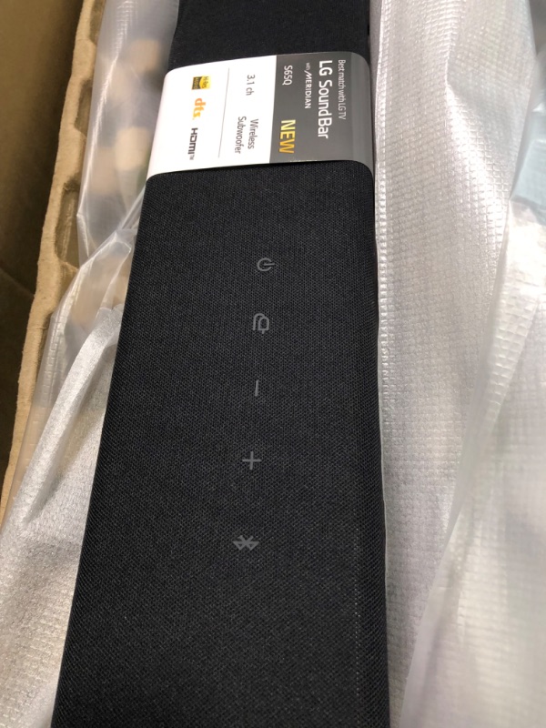 Photo 9 of LG S65Q 3.1ch High-Res Audio Sound Bars for TV, DTS Virtual:X, Synergy with LG TV, Meridian, HDMI, Wireless subwoofer ---Factory sealed ---
