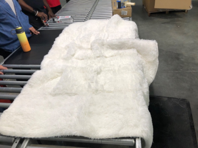 Photo 2 of White furry rug for bedroom size medium 