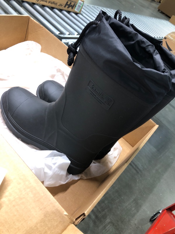 Photo 1 of Kamik Footwear Snobuster1 Insulated Snow Boot Size 9

