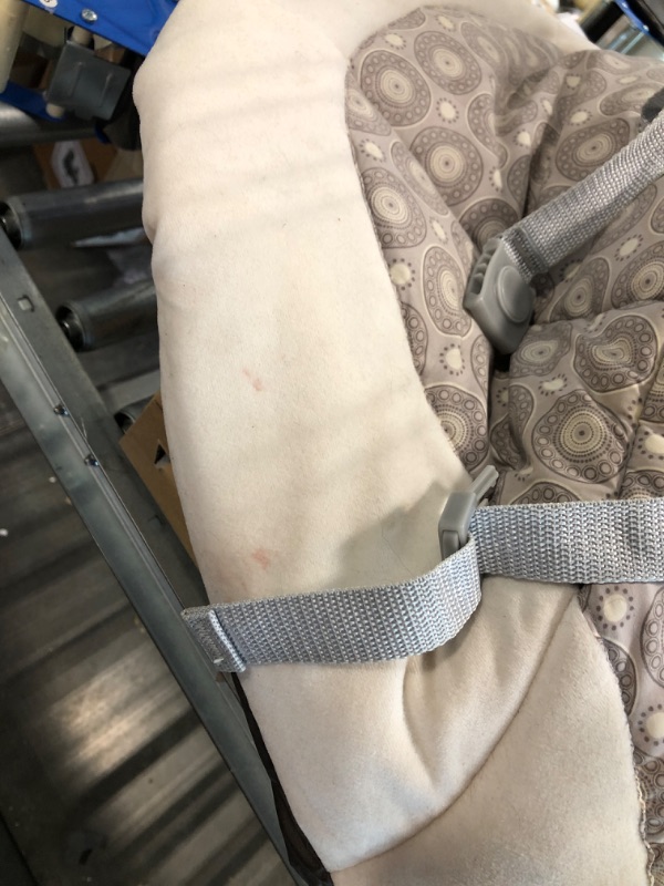 Photo 1 of Graco Simple Sway Abbington Baby Swing