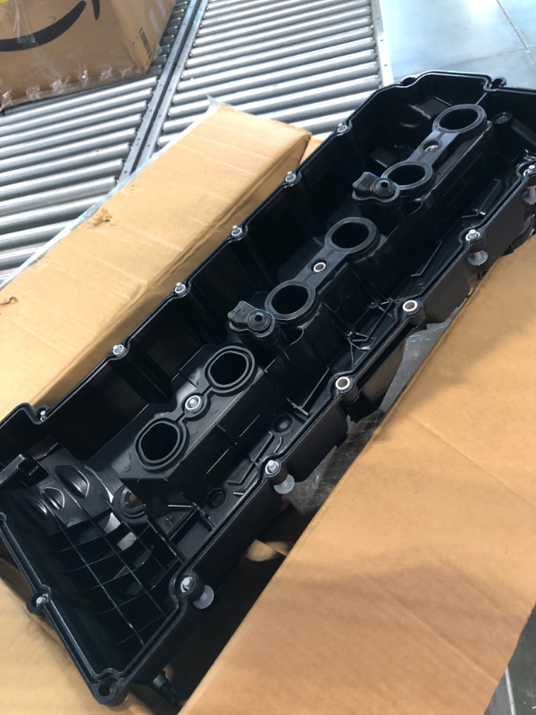 Photo 4 of MOSTPLUS 11127552281 Engine Valve Cover Compatible with BMW N52 E70 E82 E90 E91 Z4 X3 X5 128i 328i 528i