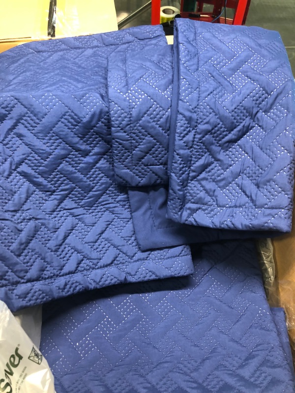 Photo 3 of Basic Choice 3-Piece Light Weight Oversize Quilted Bedspread Coverlet Set - Navy Blue, King / California King