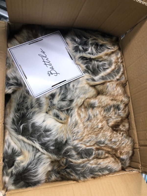 Photo 4 of BATTILO HOME Brown Faux Fur Throw Blanket for Bed, Large Fall Fur Blanket Twin Size 60 x 80 Inches Super Soft Fuzzy Thick Warm Fur Throw Blankets for Couch, Reversible to Plush Velvet Brown 60"x80"
