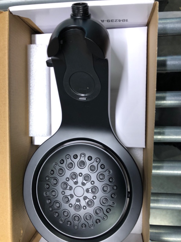 Photo 1 of Delta Faucet HydroRain 5-Spray H2Okinetic Dual Shower Head with Handheld Spray, Black Shower Head with Hose, Handheld Shower Heads, Detachable Shower Head, 1.75 GPM Flow Rate, Matte Black 58680-BL Matte Black 1.75 GPM Water Flow Without Lumicoat