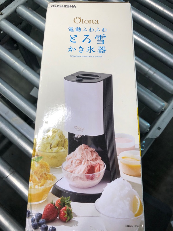 Photo 7 of Doshisha Electric fluffy Shaved Ice Machines Black 2021 model set with 3 Cups for Ice making