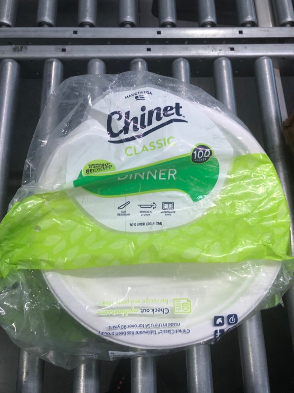 Photo 1 of Chinet 10 3/8 Dinner Plate 100-count Box 100 Count (Pack of 1) Round