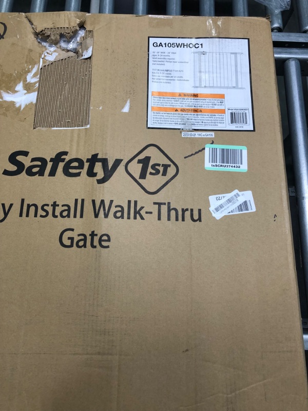 Photo 2 of Safety 1st Easy Install 28" High Walk Thru Gate, Fits Between 29" and 38" 38x28 Inch (Pack of 1) Original Size White