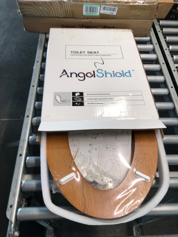 Photo 1 of Angel Shield Wood Toilet Seat Elongated with Soft Close,Easy Clean,Quick-Release Hinges(Elongated,Wood) Elongated-18.5" Wood