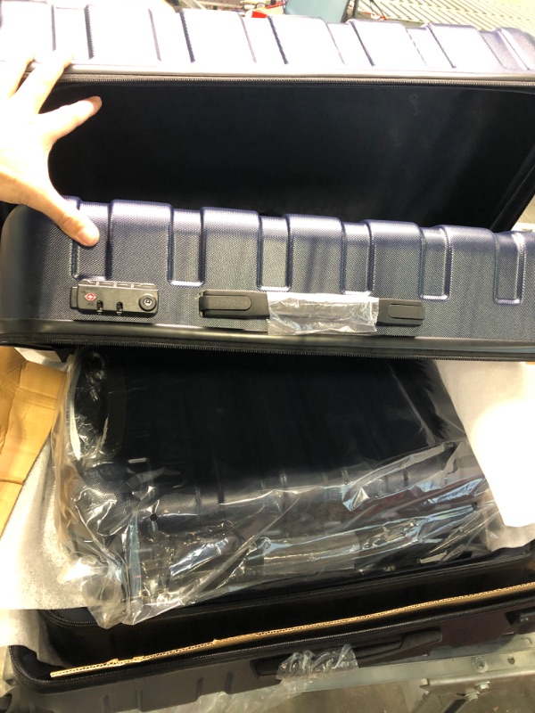 Photo 3 of Coolife Luggage 3 Piece Set Suitcase Spinner Hardshell Lightweight TSA Lock 4 Piece Set Navy