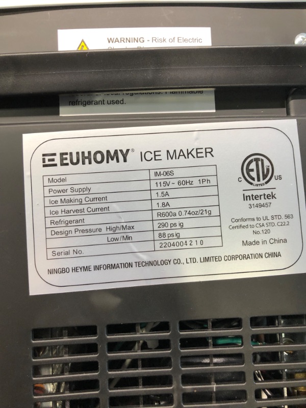 Photo 3 of Euhomy Ice Maker Machine Countertop with Handle, 26lbs/24H, 9 Bullet Ice Cubes Ready in 6 Mins, Auto-Cleaning, Portable Ice Maker with Basket and Scoop, for Home/Kitchen/Camping/RV. (Silver)) 8.7 x 11.6 x 11.4inches silver 1