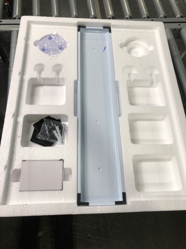 Photo 1 of Hansong Vanity Mirror with Lights and Bluetooth Hollywood Makeup Mirror with Bluetooth and 15 LED Bulbs Lighted Vanity Bluetooth Mirror 3 Lighting Modes White B-upgraded White With Bluetooth