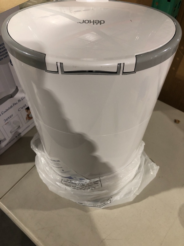 Photo 2 of Dekor Classic Hands-Free Diaper Pail 