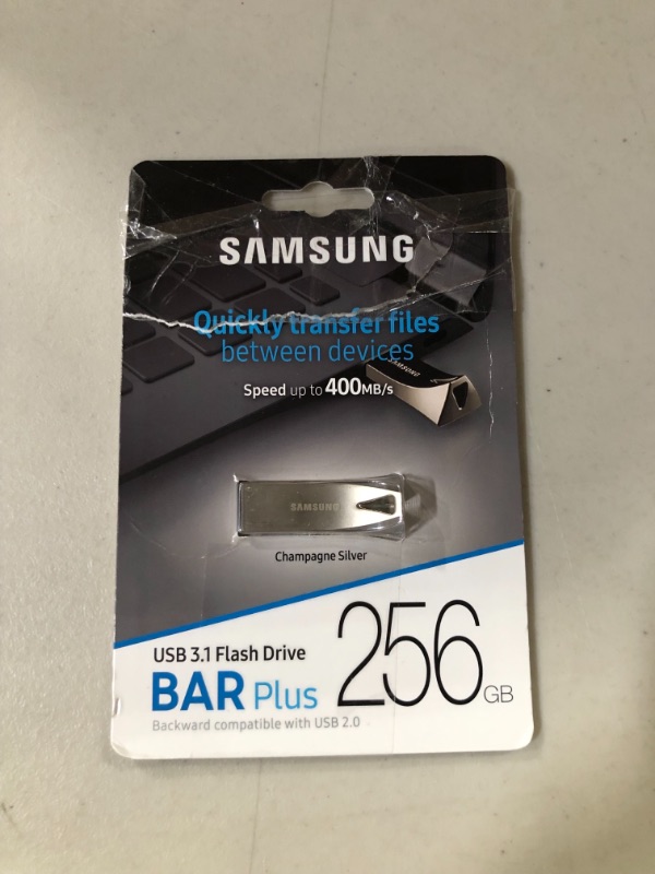 Photo 2 of SAMSUNG BAR Plus 256GB - 400MB/s USB 3.1 Flash Drive Champagne Silver (MUF-256BE3/AM) Silver 256 GB