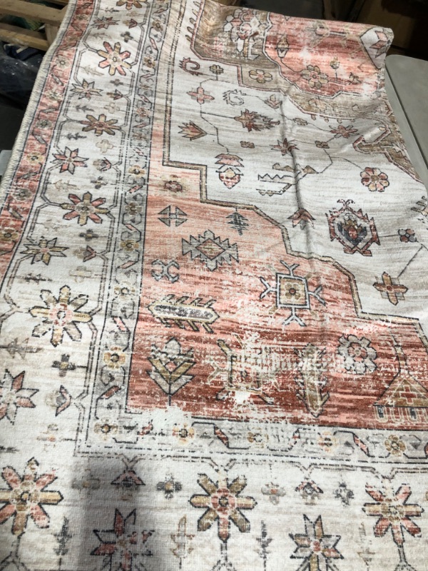 Photo 2 of Banks Beige 5 ft. x 8 ft. Machine Washable Faded Vintage Indoor Area Rug