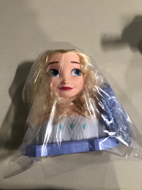 Photo 2 of Disney Frozen Just Play 2 Deluxe Elsa The Snow Queen Styling Head, 17-Pieces Elsa Snow Queen