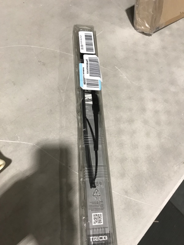 Photo 2 of TRICO Exact Fit 15 Inch Pack of 1 Rear Wiper Blade For My Car (15-I)