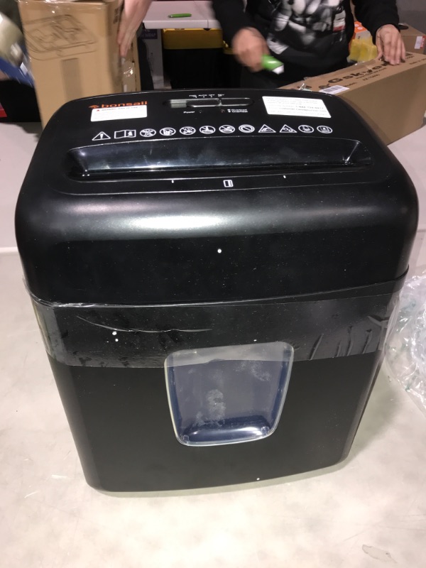 Photo 2 of bonsaii Shredder for Home Office, 8 Sheet Paper Shredder with 4 Gallons Transparent Window, Black (C206-D) 