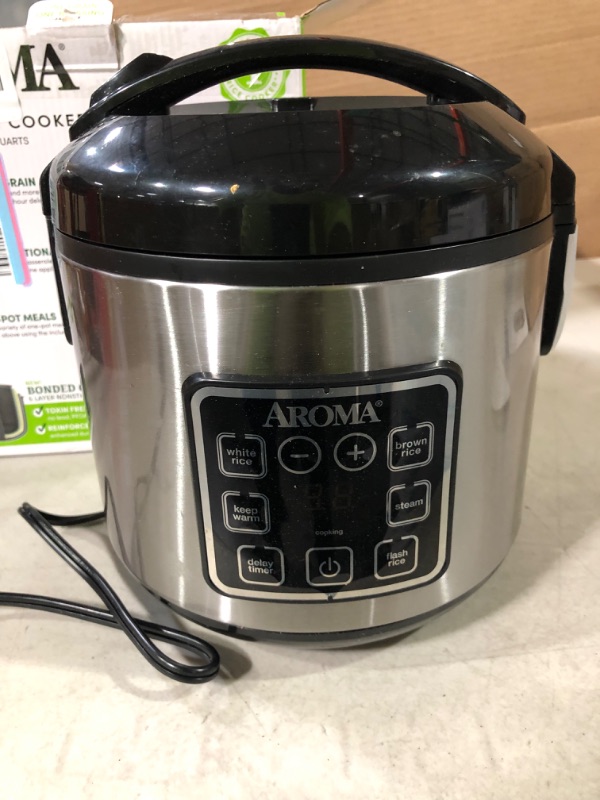 Photo 3 of **SEE NOTES**
Aroma Housewares ARC-914SBD Digital Cool-Touch Rice Grain Cooker