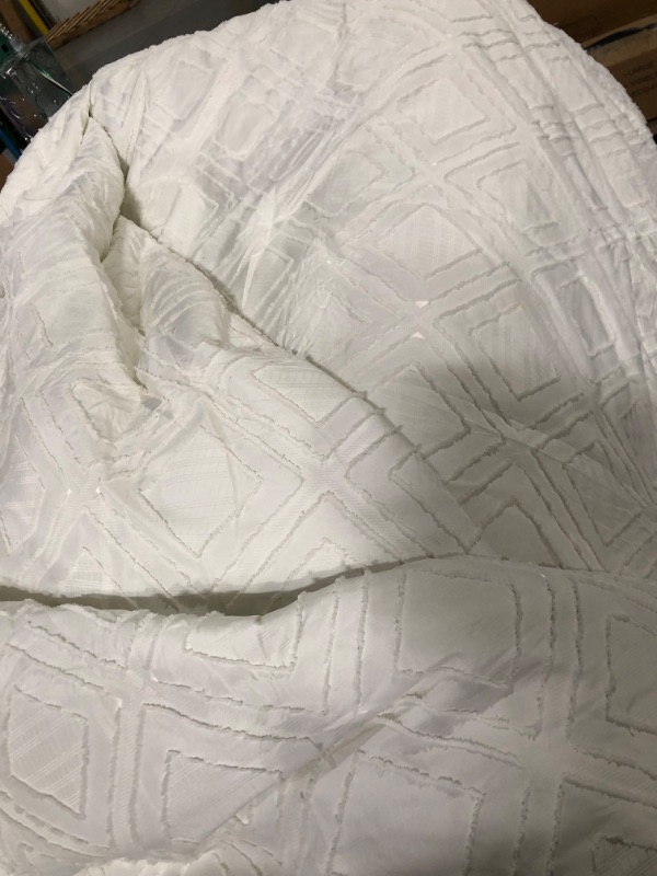 Photo 2 of ACCURATEX Boho Comforter King Size - Cute Cream Comforter for Farmhouse Bedding, Diamond Tufted Jacquard Microfiber Dot Quilt