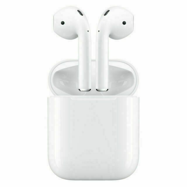 Photo 1 of Apple Airpods First Generation 