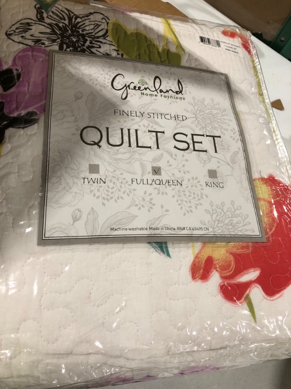 Photo 1 of  Watercolor Dream Quilt Set, 3-Piece Full/Queen, White & Watercolor Dream Curtain Panel