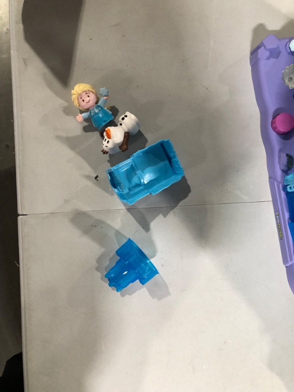 Photo 2 of Disney Frozen Toys, Fisher-Price Little People Toddler Playset With Elsa & Olaf Toys