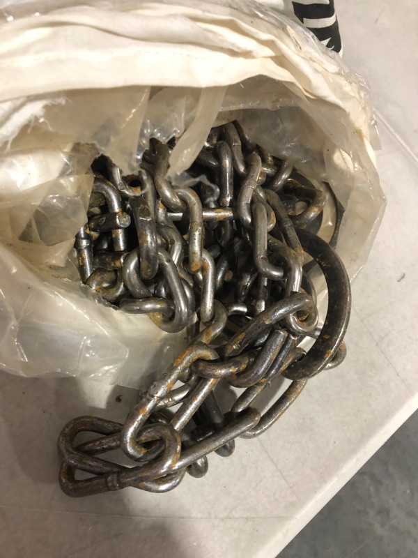 Photo 1 of Security Chain Company QG3229CAM Quik Grip Wide Base Type CAM-DH Light Truck Tire Traction Chain - Set of 2