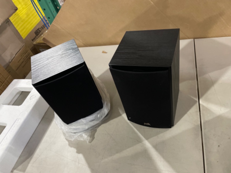 Photo 2 of Polk Audio T15 Bookshelf Speakers Pair Black