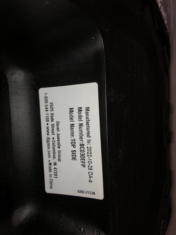 Photo 4 of Cosco Topside Child Safe Belt Positioned Backless Booster Car Seat, Purple Grape