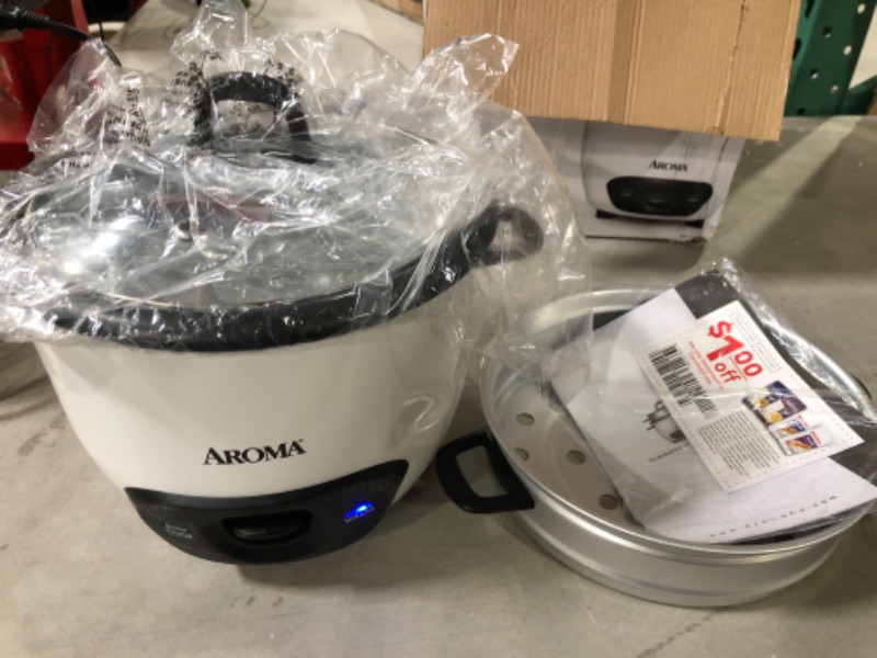 Photo 2 of Aroma Housewares Pot Style Rice Cooker 