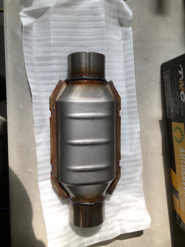 Photo 2 of AUTOSAVER88 3" Inlet/Outlet Universal Catalytic Converter w/Heat Shield (EPA Compliant)(2 pack)