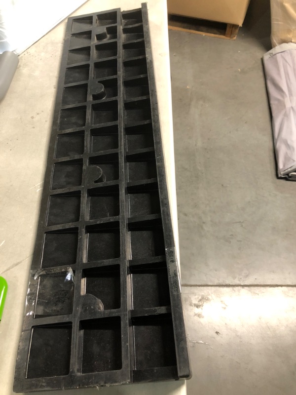 Photo 2 of 2'' Rise Rubber Curb Ramp Heavy Duty Loading Rubber Curb Ramps 10 Tons 