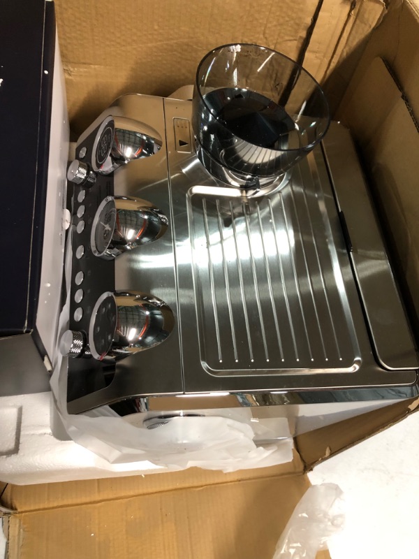 Photo 2 of **USED/SEE NOTES** De'Longhi EC9665M La Specialista Maestro Espresso Machine, Stainless Steel