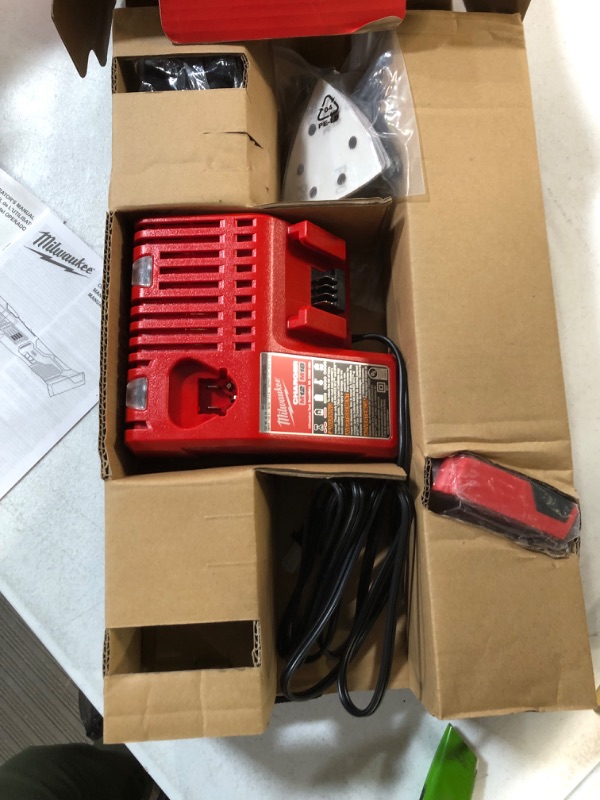 Photo 2 of *BATTERY INOPERABLE** Milwaukee 2626-21CP M18 18-Volt Lithium-Ion Cordless Oscillating Multi-Tool Kit