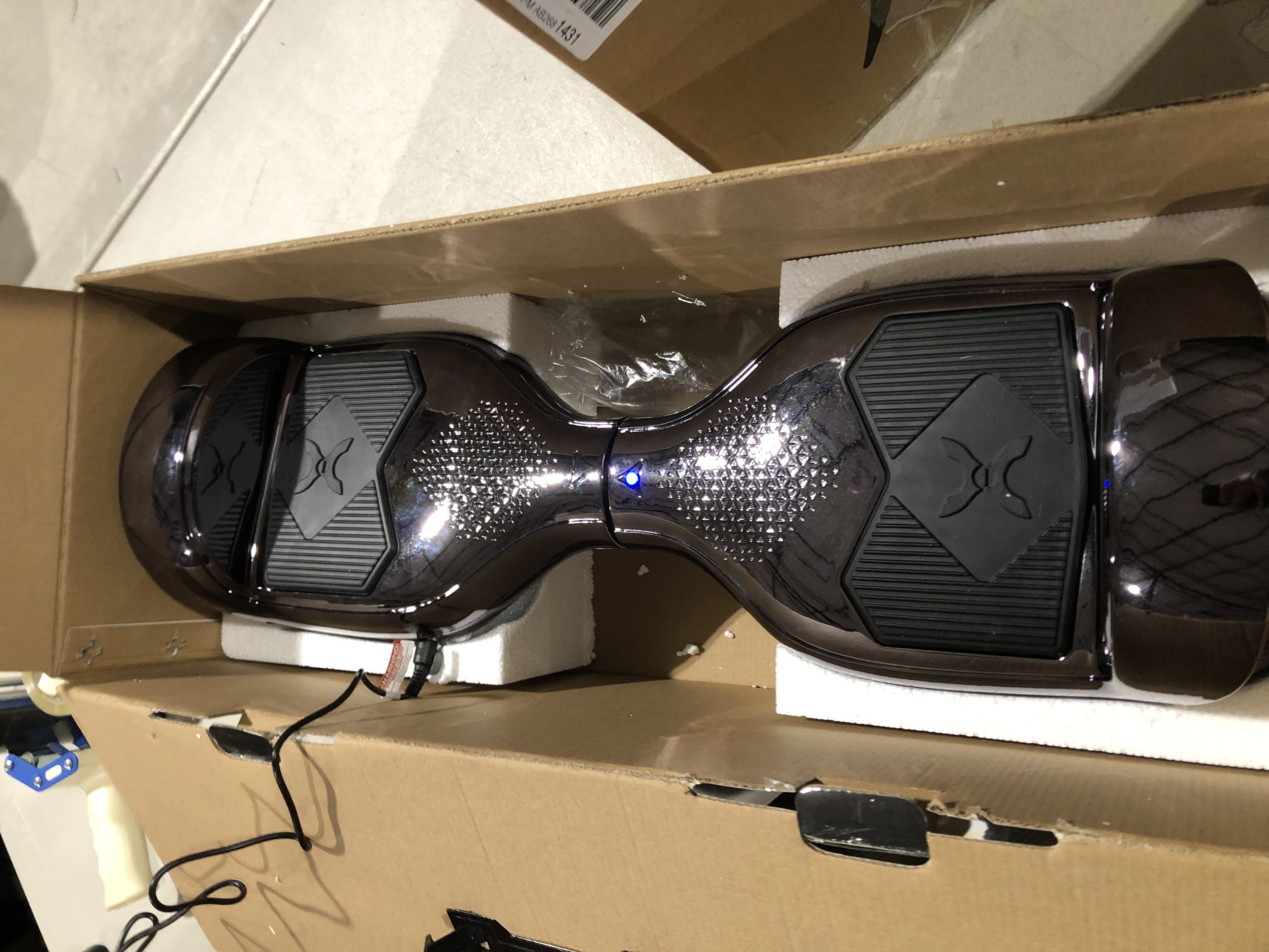 Photo 3 of **SEE NOTES**
Hover-1 Helix Electric Hoverboard 