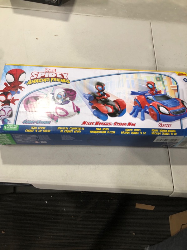 Photo 3 of  USED Marvel Spidey and His Amazing Friends Team Spidey Change ‘N Go Riders Playset, 3 Toy Cars a