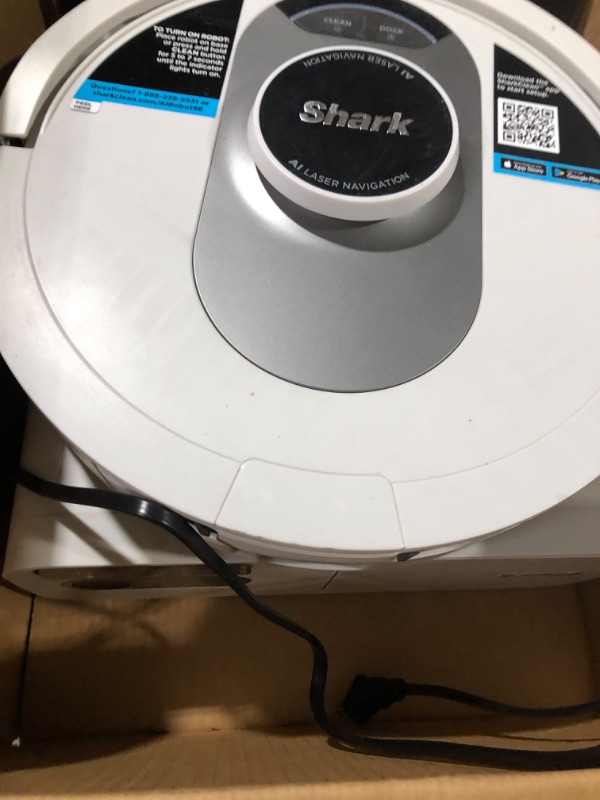 Photo 3 of  USED Shark AV2511AE AI Ultra Robot Vacuum
