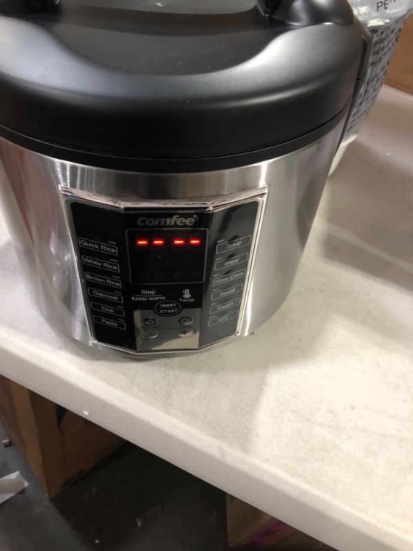 Photo 4 of  DAMAGED COMFEE' Rice Cooker, Slow Cooker