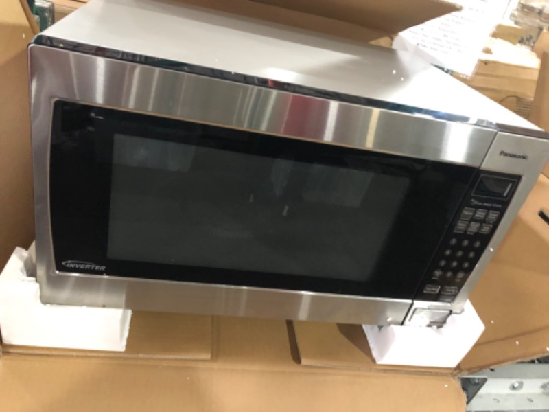 Photo 3 of **PARTS ONLY**
Panasonic Microwave Oven NN-SN966S Stainless Steel Countertop/Built-In with Inverter Technology and Genius Sensor, 2.2 Cubic Foot