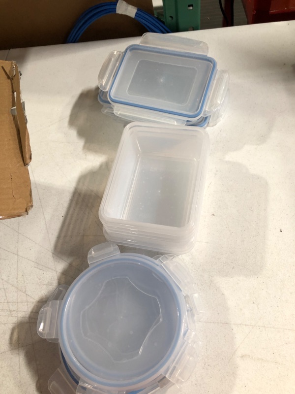 Photo 2 of 
Amazon Basics Locking Lids Food Storage Containers