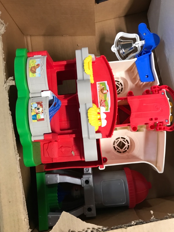 Photo 2 of Fisher-Price Little People Farm Toy,