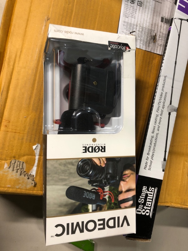 Photo 2 of Rode VideoMic Microphone Pack