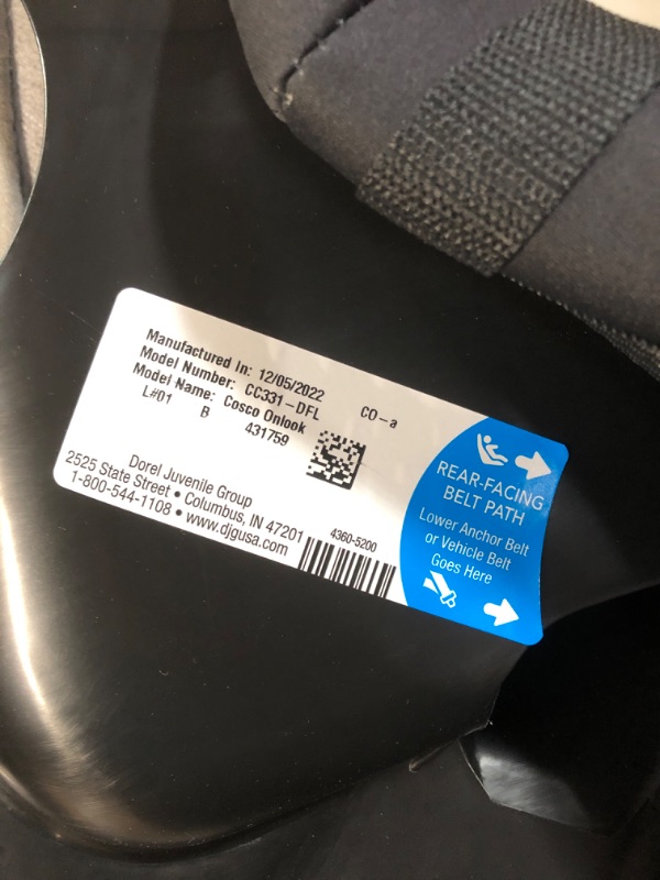 Photo 2 of Cosco Onlook 2-in-1 Convertible Car Seat